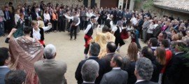Inauguración de LAFOU CELLER, la nueva bodega de la D.O. Terra Alta en Batea Baile tradicional en la inauguración de LAFOU CELLER